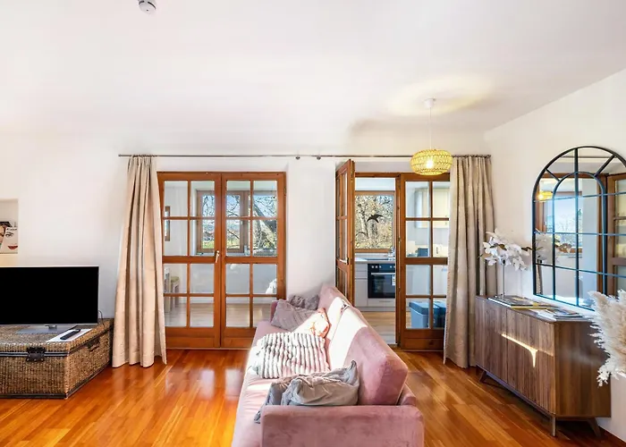 Haus Am Bach 迪克波恩